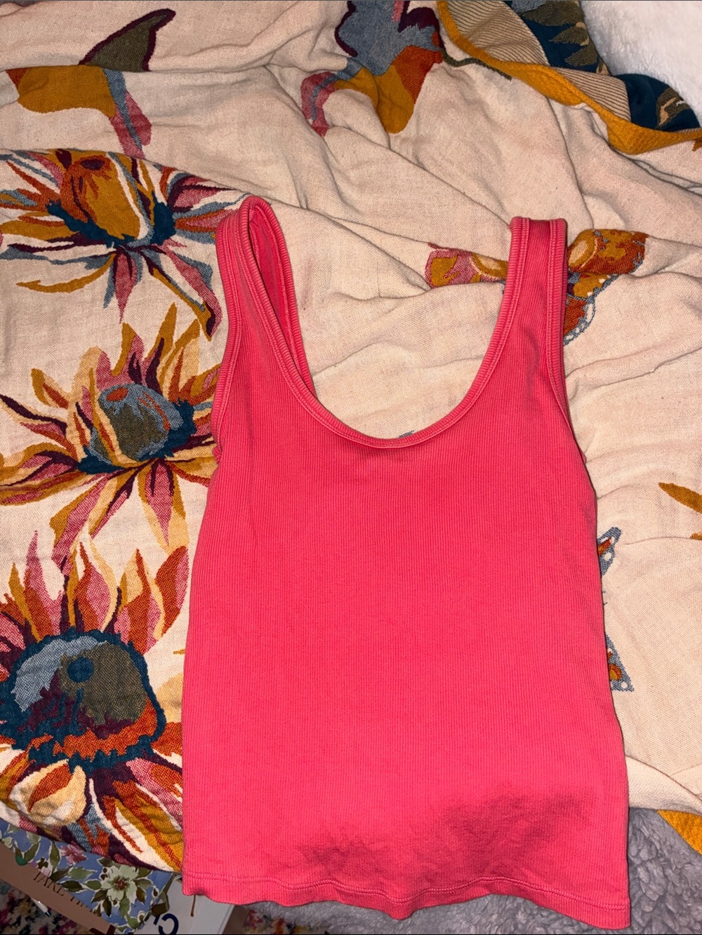 Bra-Free Abercrombie & Fitch Coral Ribbed Tank Top